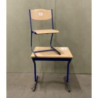 1-persoons schrijftafel afm plm 55x70x70cm + stoel blauw  zithoogte 41